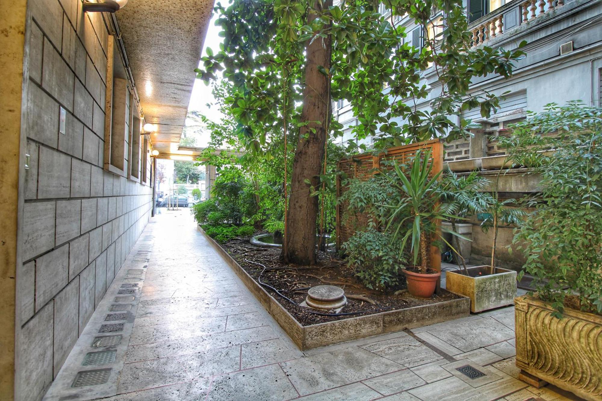 Roma Centro Cdr Luxury Suites, Rome